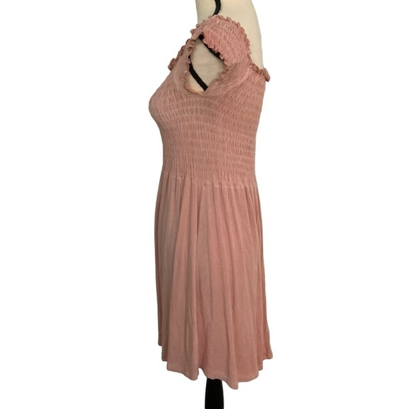 Andree by Unit Smocked Midi Dress Size Small Coral Pink - Picture 3 of 11